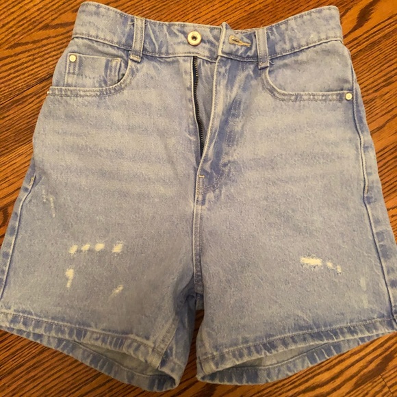 Zara shorts - Picture 1 of 3